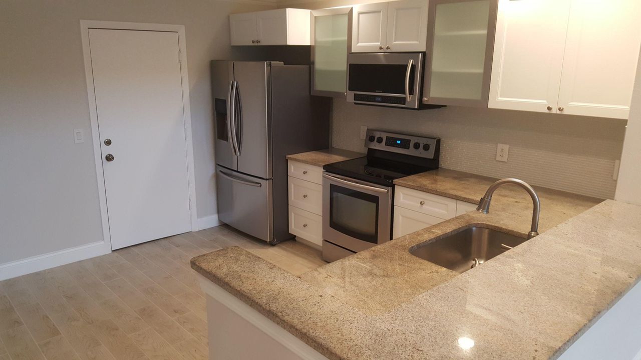 В аренду: $3,750 (3 спален, 2 ванн, 1678 Квадратных фут)