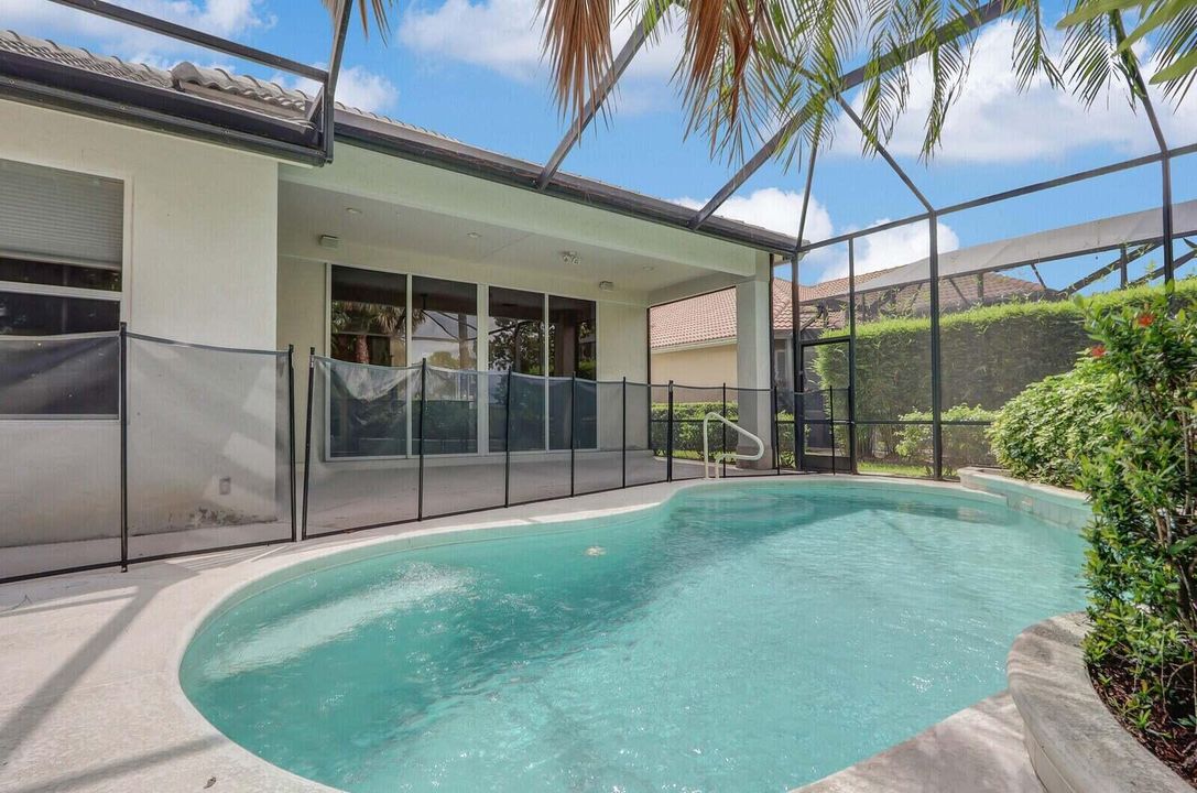 待售: $515,000 (2 贝兹, 2 浴室, 2205 平方英尺)