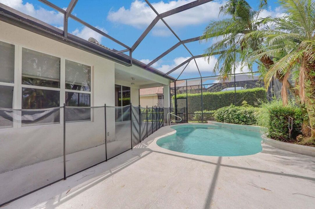 待售: $515,000 (2 贝兹, 2 浴室, 2205 平方英尺)