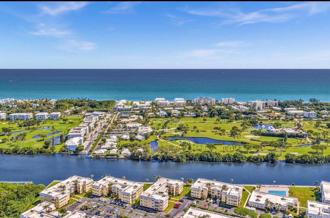 待售: $439,900 (2 贝兹, 2 浴室, 1200 平方英尺)