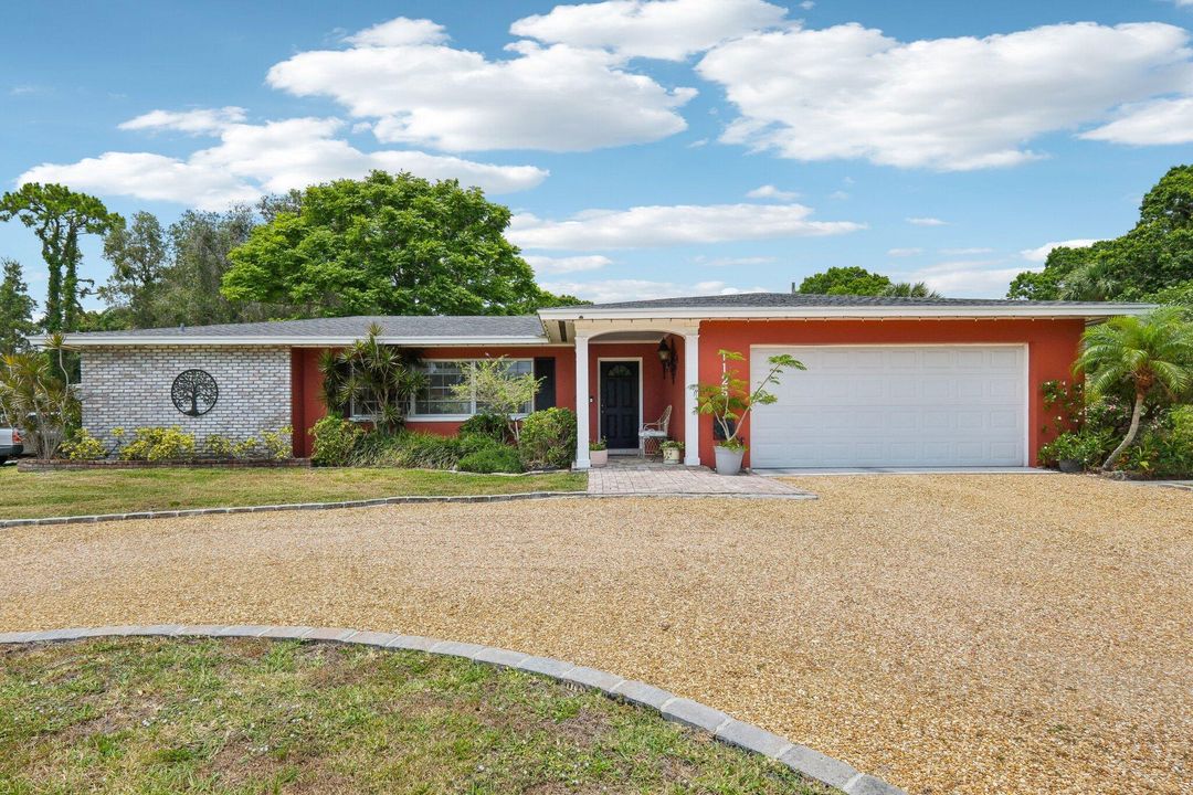 待售: $369,000 (2 贝兹, 2 浴室, 1710 平方英尺)