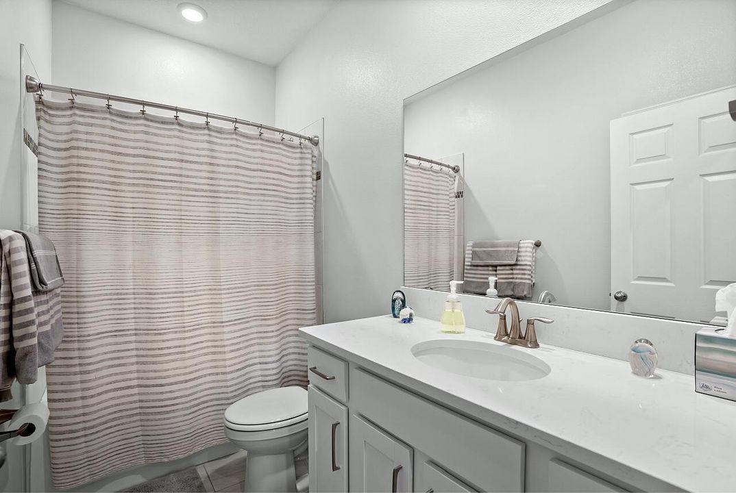 На продажу: $565,000 (3 спален, 3 ванн, 2312 Квадратных фут)