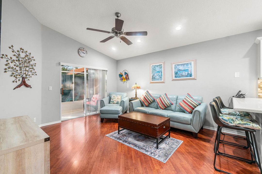 For Sale: $475,000 (3 beds, 2 baths, 1911 Square Feet)