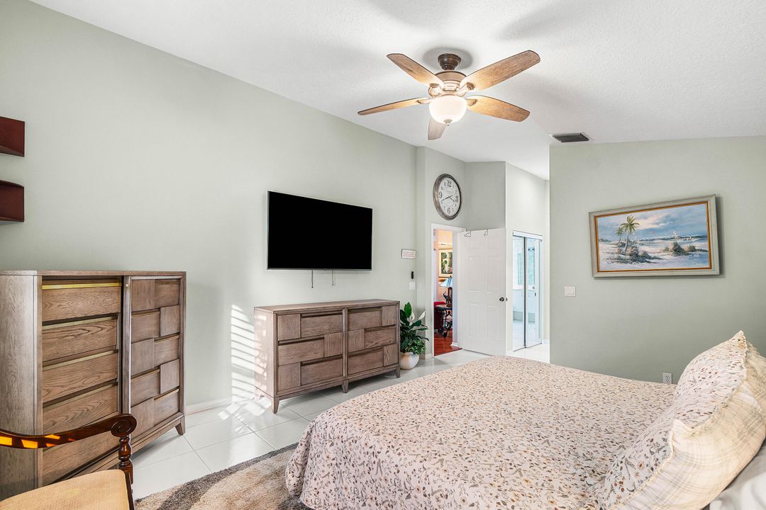 For Sale: $475,000 (3 beds, 2 baths, 1911 Square Feet)