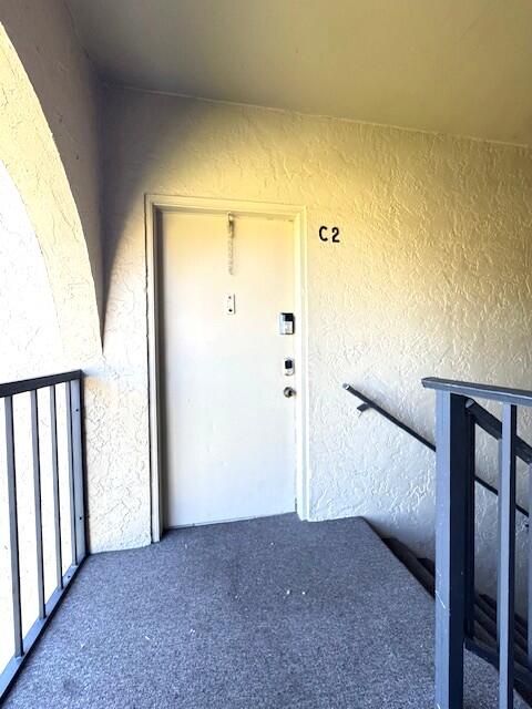 出租: $1,900 (2 贝兹, 2 浴室, 1115 平方英尺)