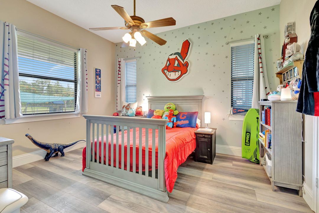 待售: $930,000 (4 贝兹, 3 浴室, 3766 平方英尺)