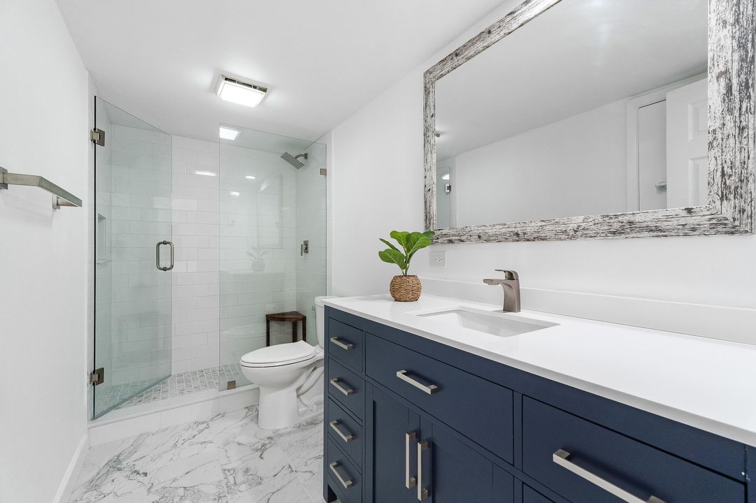 На продажу: $245,000 (2 спален, 2 ванн, 1236 Квадратных фут)