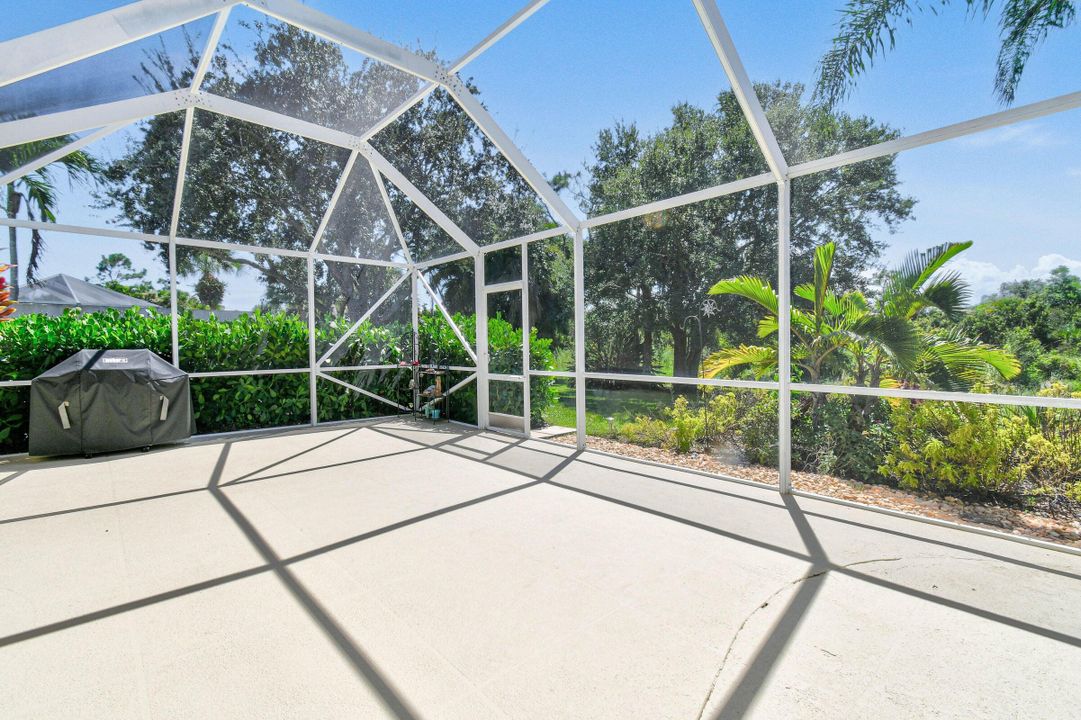 For Sale: $479,000 (2 beds, 2 baths, 1526 Square Feet)