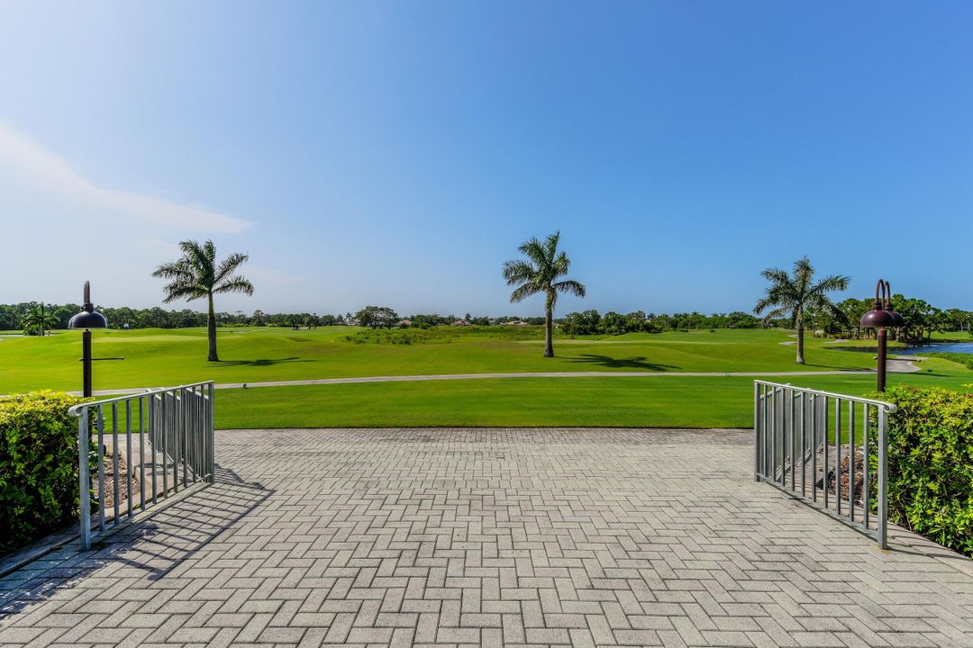 For Sale: $479,000 (2 beds, 2 baths, 1526 Square Feet)