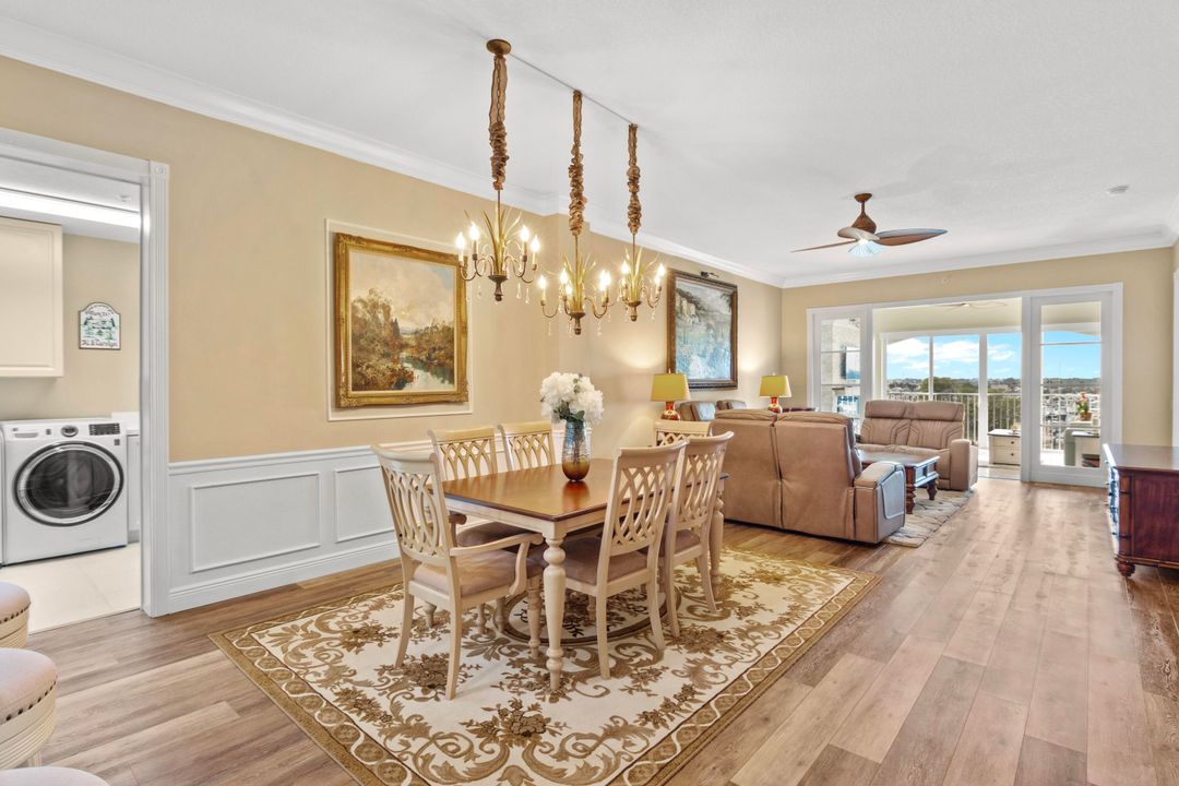 For Sale: $549,990 (2 beds, 2 baths, 1989 Square Feet)