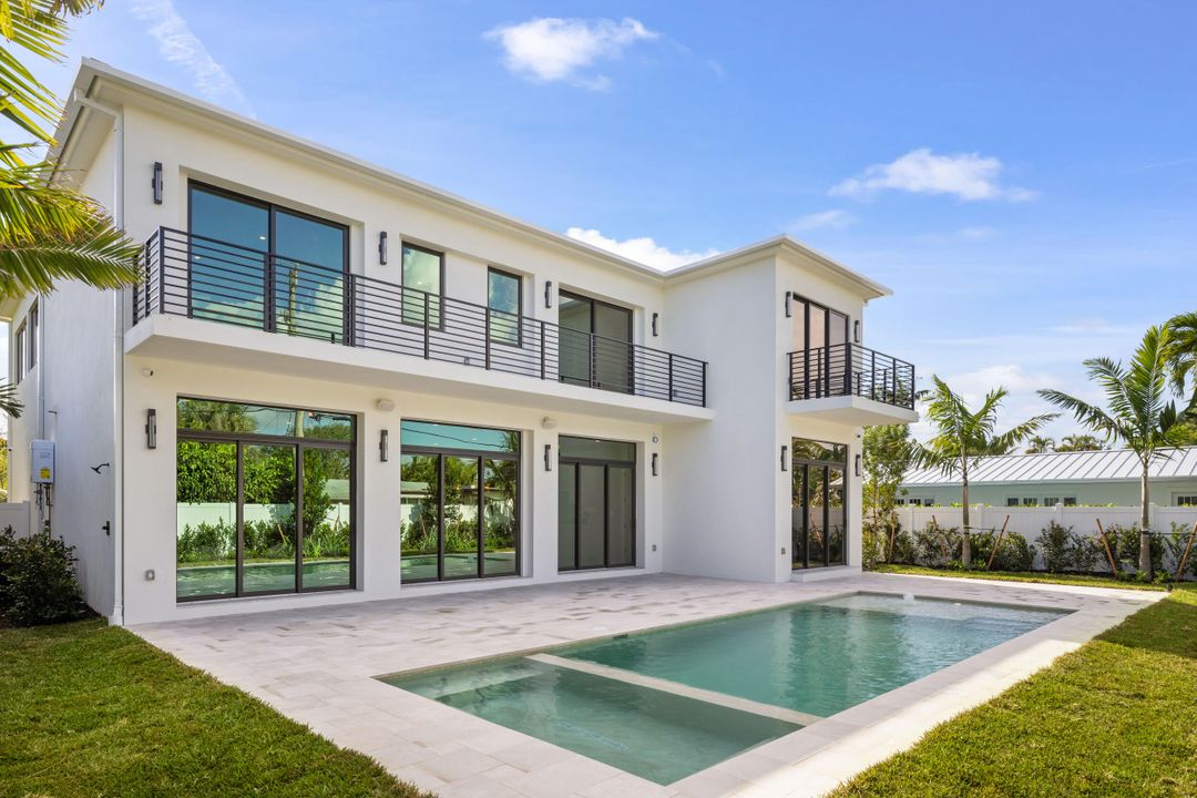 En Venta: $3,800,000 (5 camas, 4 baños, 3733 Pies cuadrados)