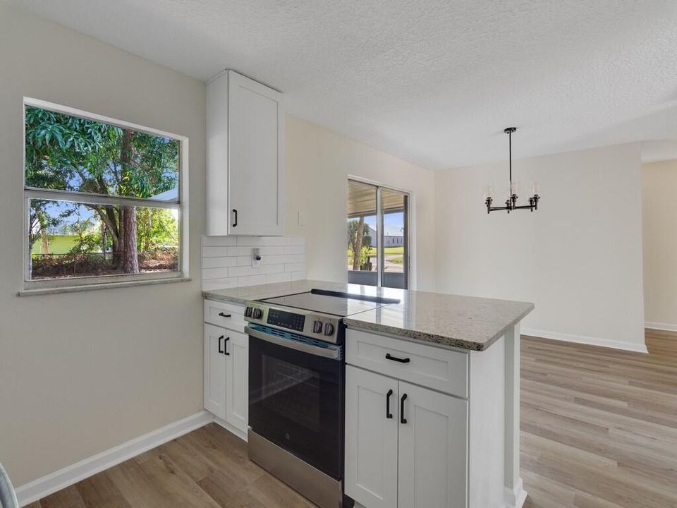 En Venta: $299,900 (3 camas, 1 baños, 1042 Pies cuadrados)