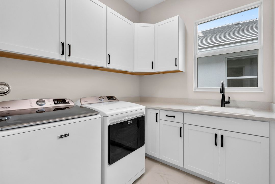 For Sale: $943,164 (3 beds, 3 baths, 2626 Square Feet)