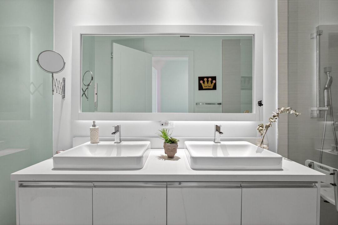 For Rent: $3,600 (3 beds, 3 baths, 1821 Square Feet)