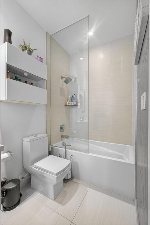 For Rent: $3,600 (3 beds, 3 baths, 1821 Square Feet)