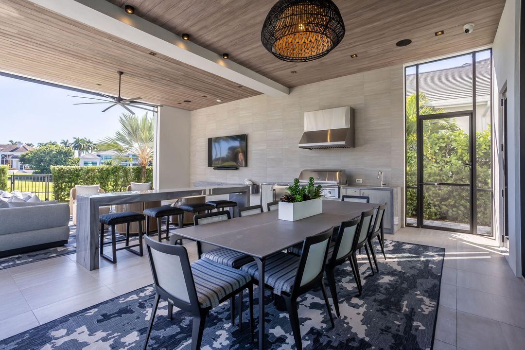 En Venta: $15,950,000 (6 camas, 7 baños, 8815 Pies cuadrados)