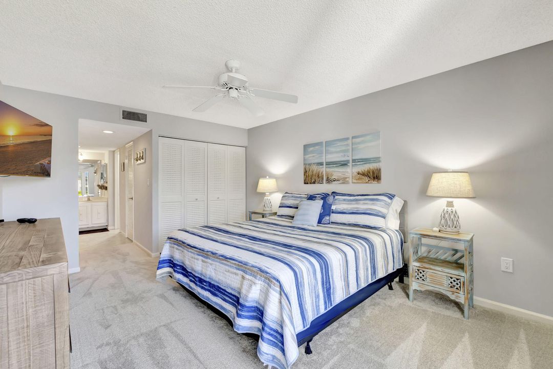 For Sale: $319,000 (2 beds, 2 baths, 1184 Square Feet)