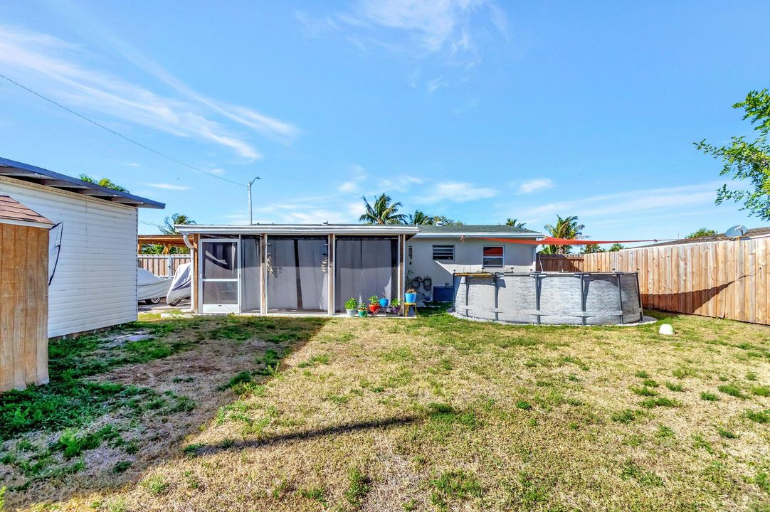 На продажу: $405,000 (3 спален, 2 ванн, 978 Квадратных фут)