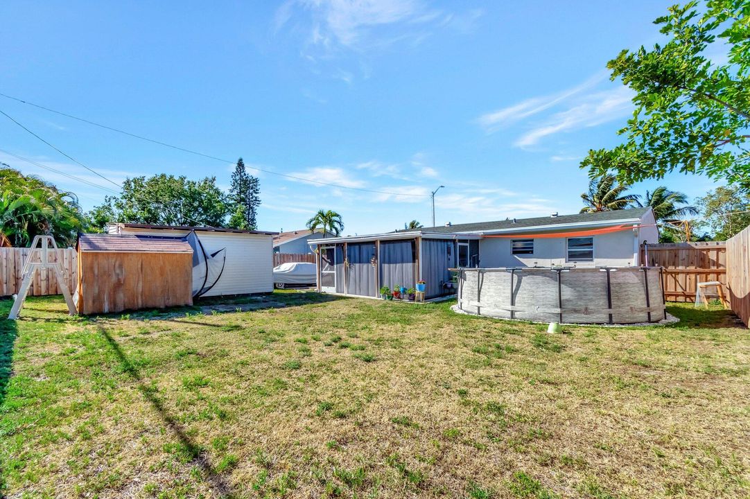 На продажу: $405,000 (3 спален, 2 ванн, 978 Квадратных фут)