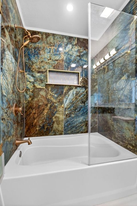 En Venta: $359,000 (1 camas, 1 baños, 691 Pies cuadrados)