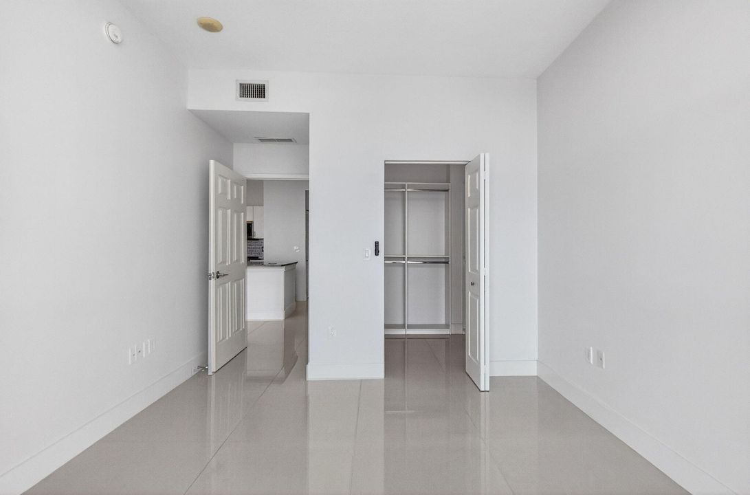 En Venta: $359,000 (1 camas, 1 baños, 691 Pies cuadrados)