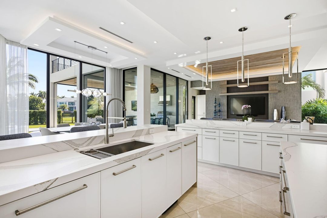 En Venta: $15,950,000 (6 camas, 7 baños, 8815 Pies cuadrados)