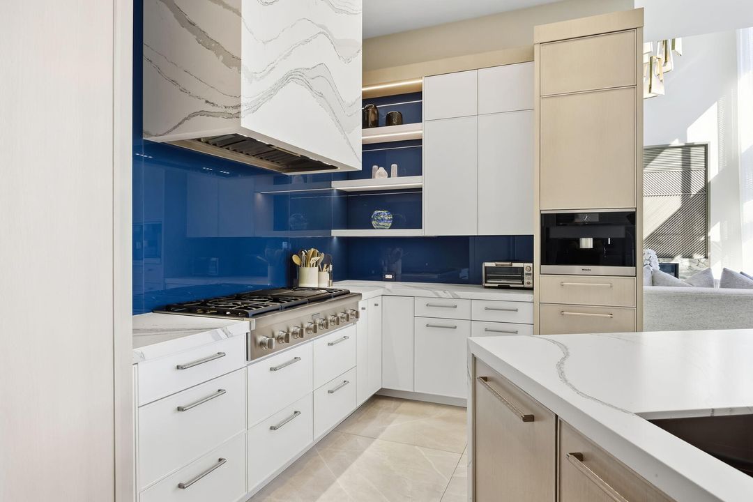 En Venta: $15,950,000 (6 camas, 7 baños, 8815 Pies cuadrados)