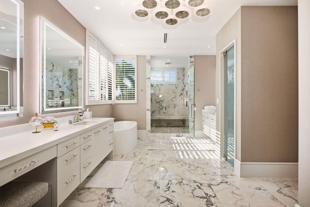 En Venta: $15,950,000 (6 camas, 7 baños, 8815 Pies cuadrados)