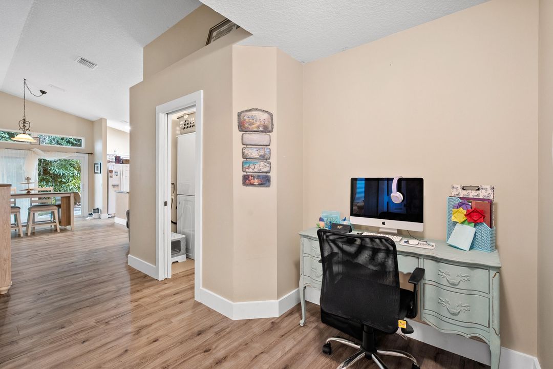 На продажу: $419,000 (3 спален, 2 ванн, 1250 Квадратных фут)