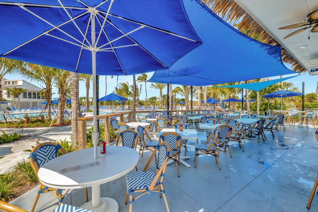 For Sale: $319,000 (2 beds, 2 baths, 1184 Square Feet)