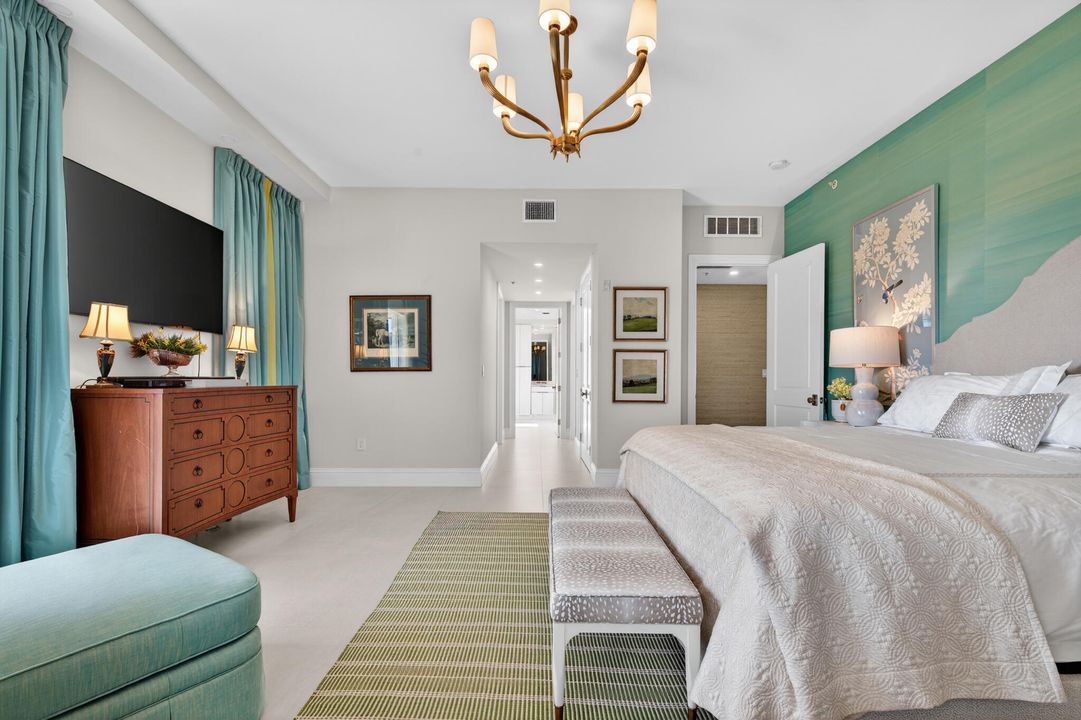 На продажу: $2,950,000 (3 спален, 2 ванн, 3067 Квадратных фут)