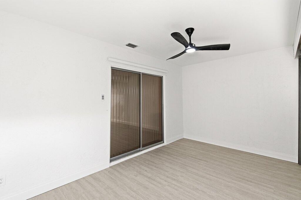 На продажу: $329,900 (3 спален, 2 ванн, 1519 Квадратных фут)