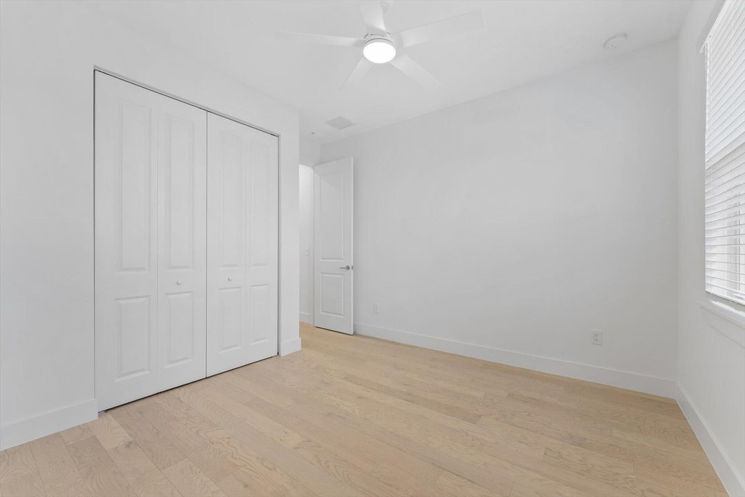 For Rent: $6,250 (3 beds, 3 baths, 1935 Square Feet)