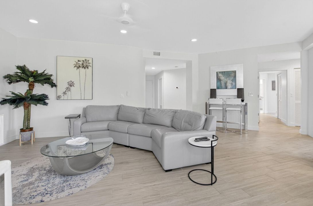 待售: $449,900 (3 贝兹, 2 浴室, 1553 平方英尺)