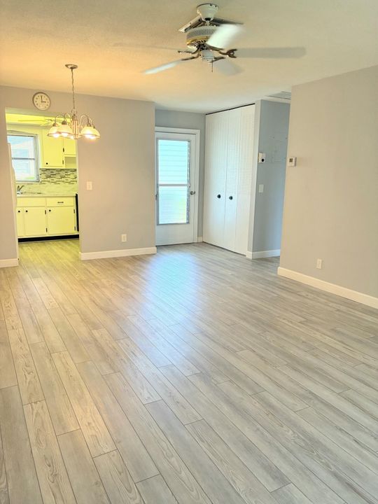 En Venta: $95,995 (1 camas, 1 baños, 662 Pies cuadrados)