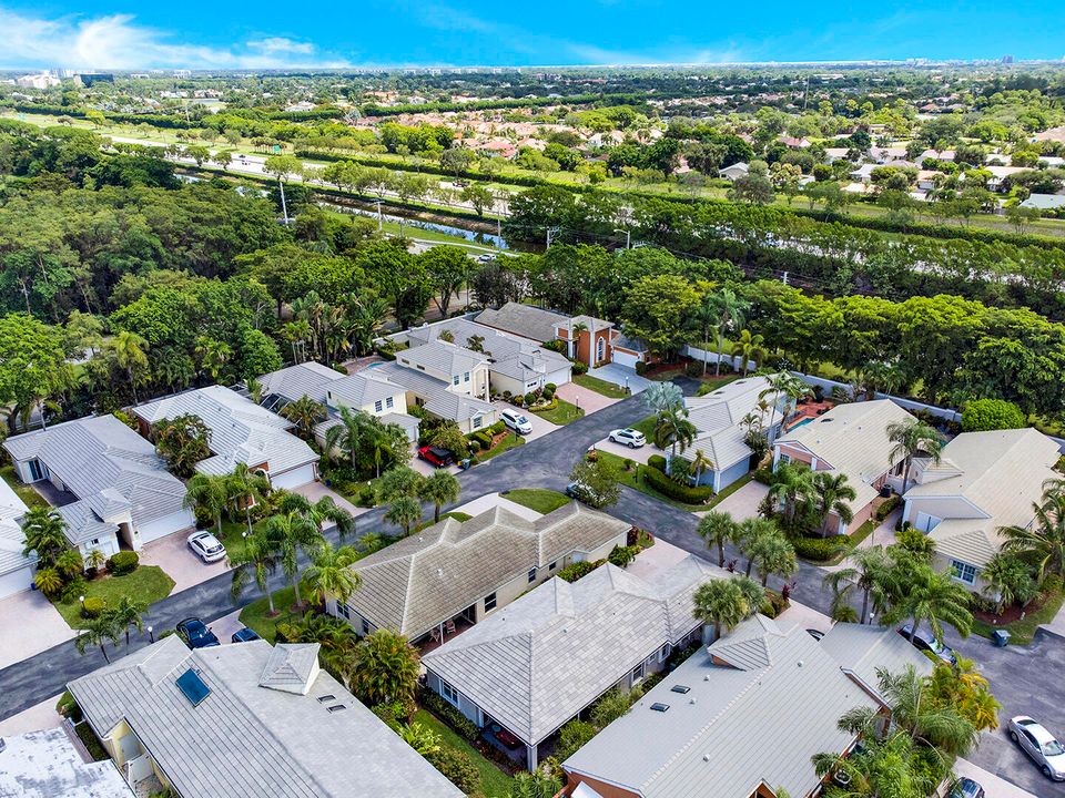 待售: $605,000 (2 贝兹, 2 浴室, 1566 平方英尺)