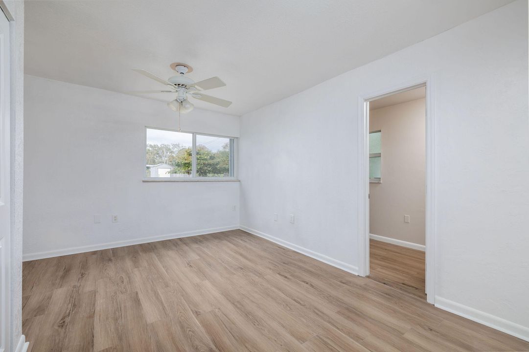 出租: $2,200 (3 贝兹, 2 浴室, 1024 平方英尺)