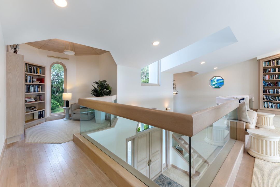 For Rent: $135,000 (6 beds, 7 baths, 8898 Square Feet)