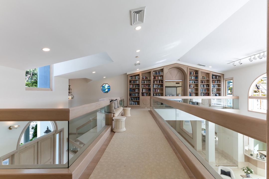 For Rent: $135,000 (6 beds, 7 baths, 8898 Square Feet)