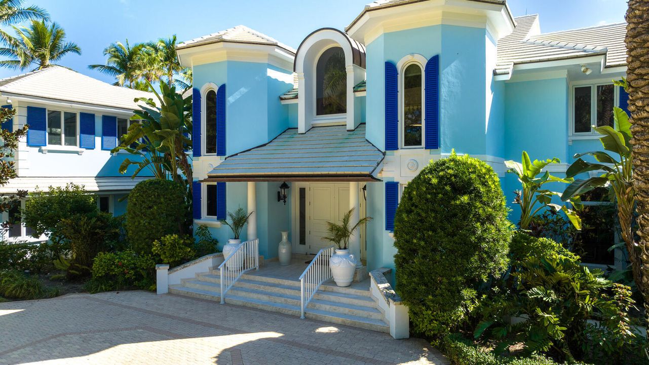 For Rent: $135,000 (6 beds, 7 baths, 8898 Square Feet)