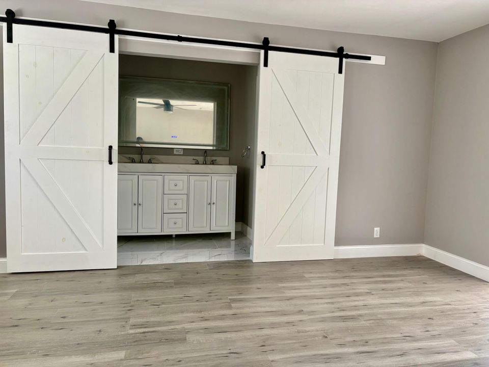 En Venta: $470,000 (3 camas, 2 baños, 1899 Pies cuadrados)