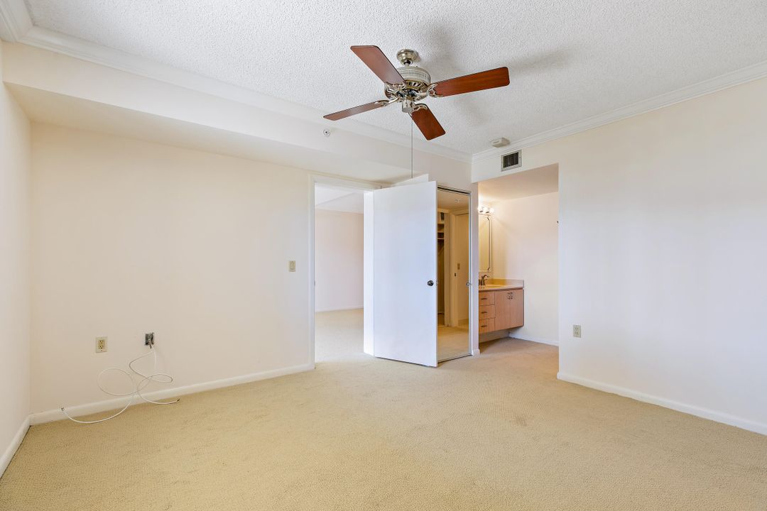 For Rent: $2,750 (2 beds, 2 baths, 1385 Square Feet)