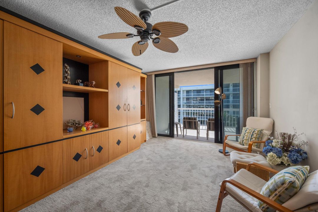 For Sale: $1,159,000 (2 beds, 2 baths, 1546 Square Feet)