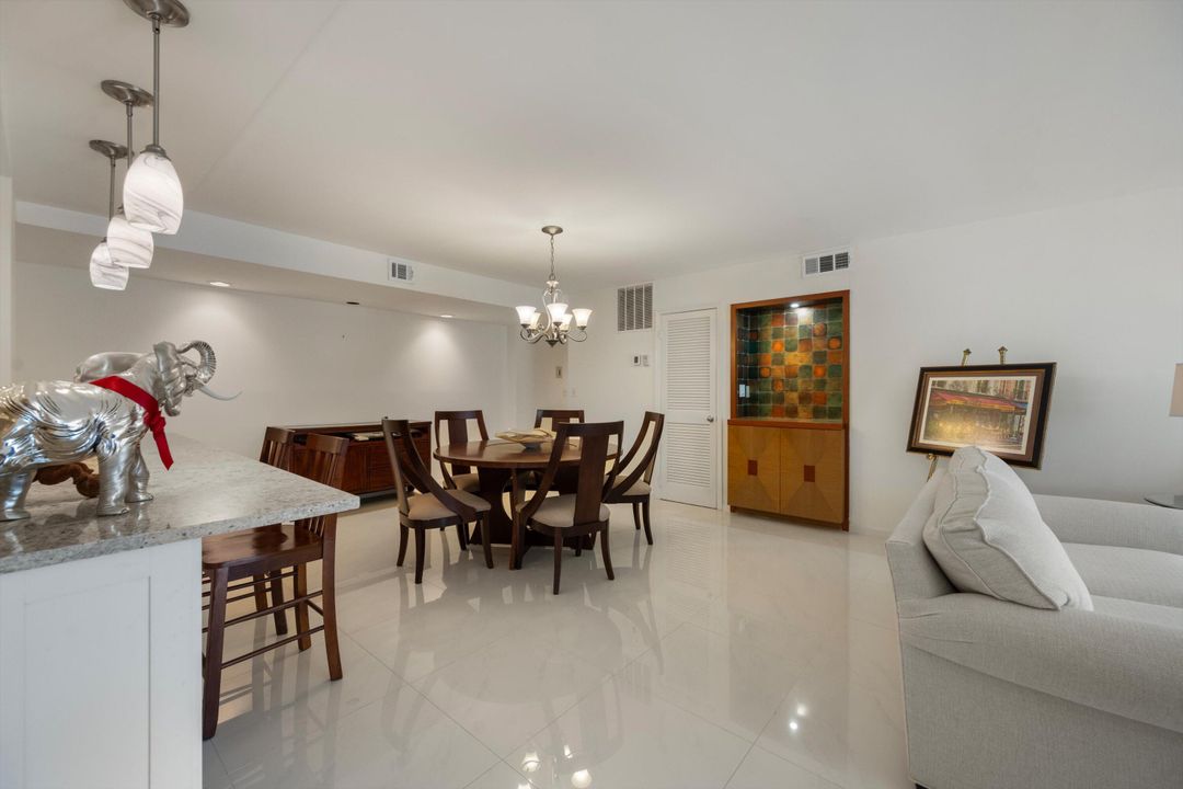 For Sale: $1,159,000 (2 beds, 2 baths, 1546 Square Feet)