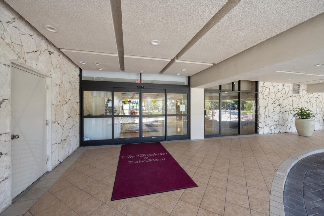 For Sale: $1,159,000 (2 beds, 2 baths, 1546 Square Feet)