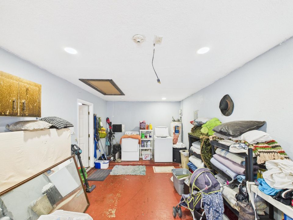 En Venta: $299,000 (2 camas, 2 baños, 1136 Pies cuadrados)