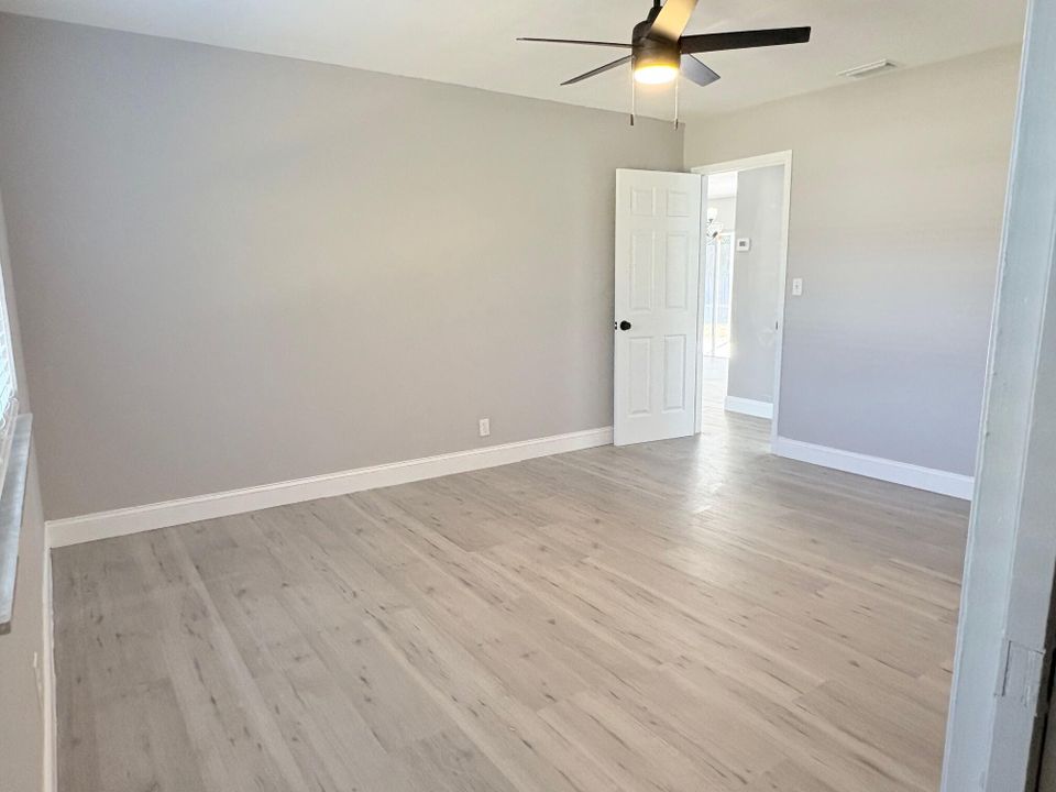 En Venta: $470,000 (3 camas, 2 baños, 1899 Pies cuadrados)