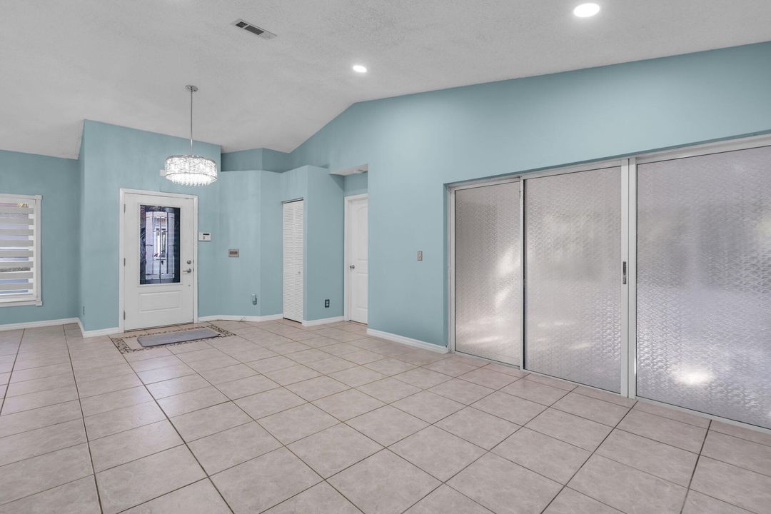 For Sale: $515,000 (3 beds, 2 baths, 1752 Square Feet)