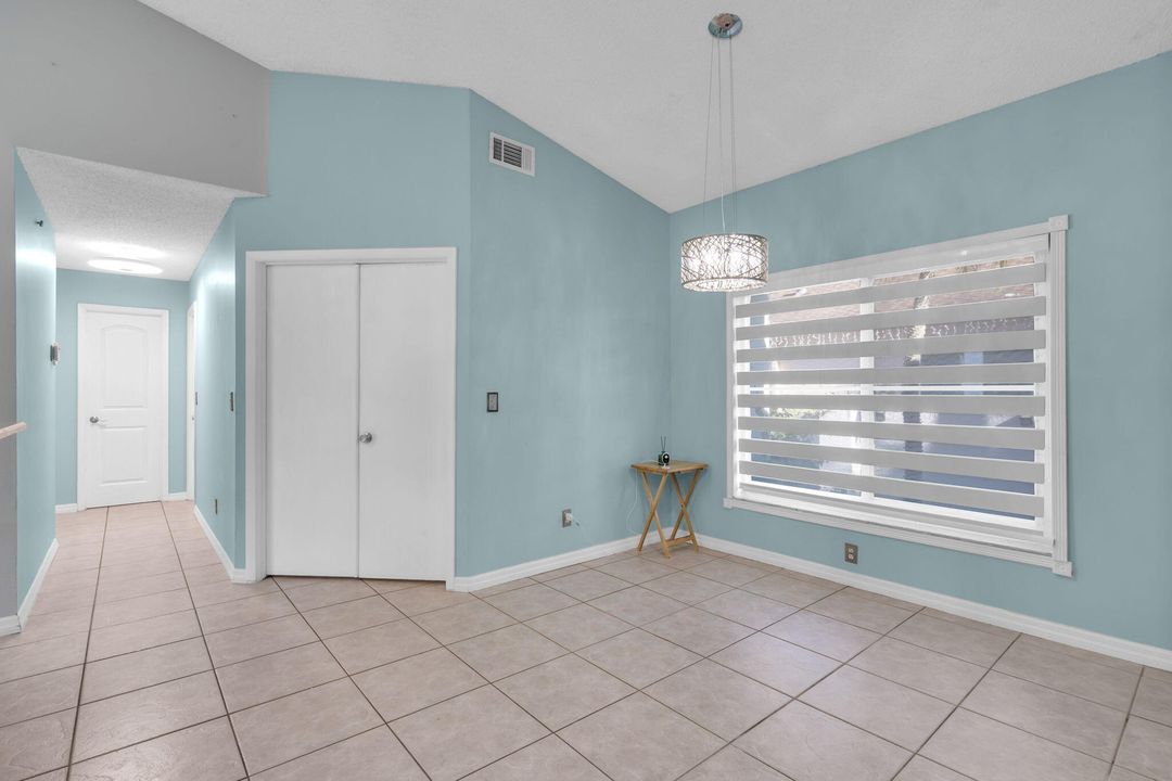 For Sale: $515,000 (3 beds, 2 baths, 1752 Square Feet)