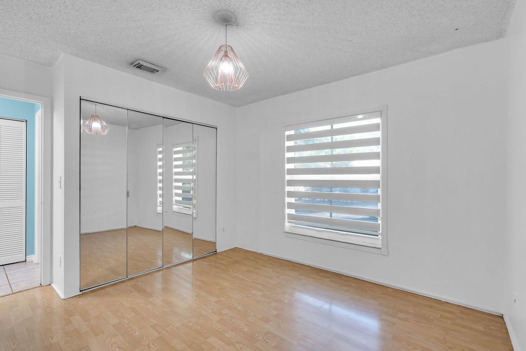 For Sale: $515,000 (3 beds, 2 baths, 1752 Square Feet)